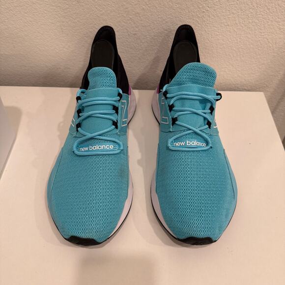 New Balance Fresh Foam Roav Blue Blk Running Shoes Womens 12 Lightweight Comfort - Picture 3 of 8